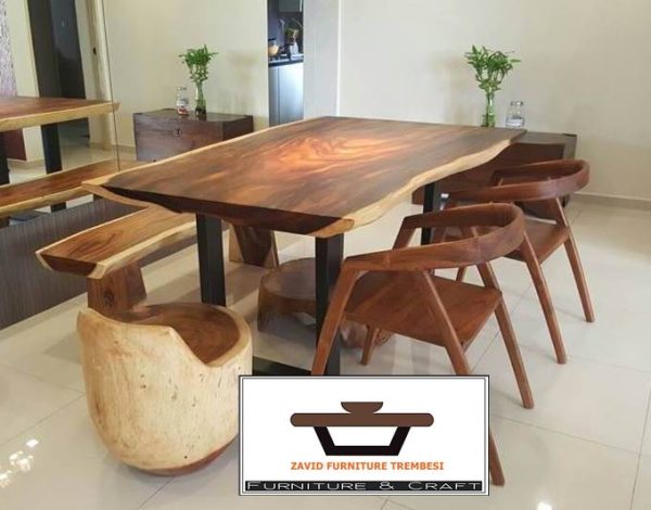 meja trembesi kaki besi solid