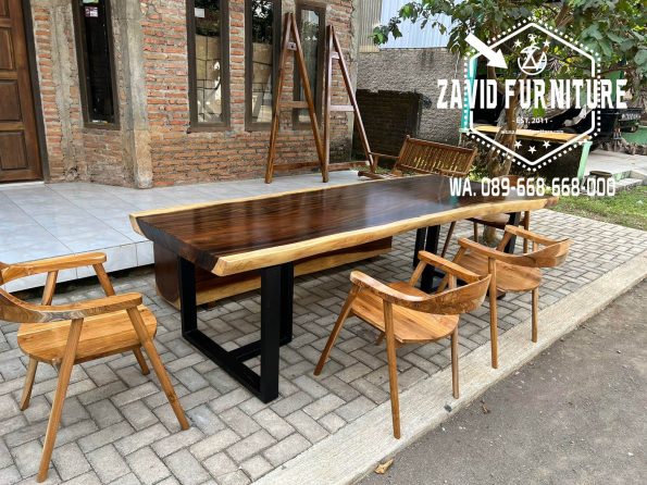 Meja Makan Trembesi Modern Desain Simple Paling Laris Bandung