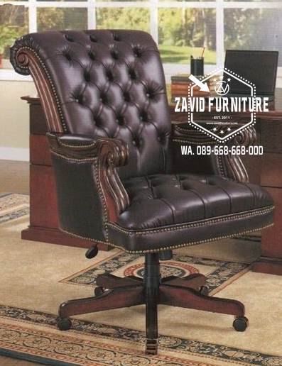 Kursi Kantor Jati Putar Mewah Elegan Model Full Jok Kancing Paling Laris