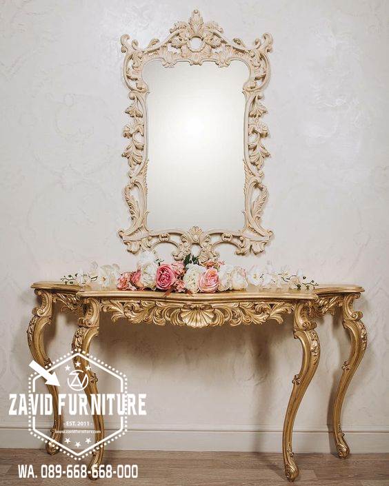 Meja Konsul Mewah Ukiran Klasik Model Terbaru