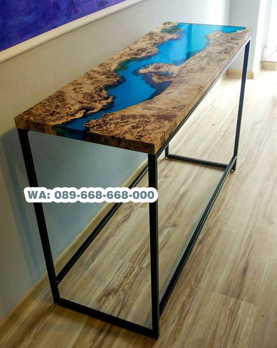 Meja Konsul Cantik Kaki Besi