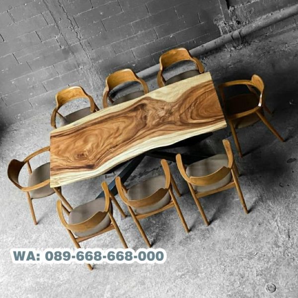 Jual Set Meja Makan Trembesi 8 Kursi Semarang