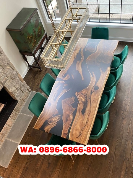 Meja Kayu Trembesi Resin