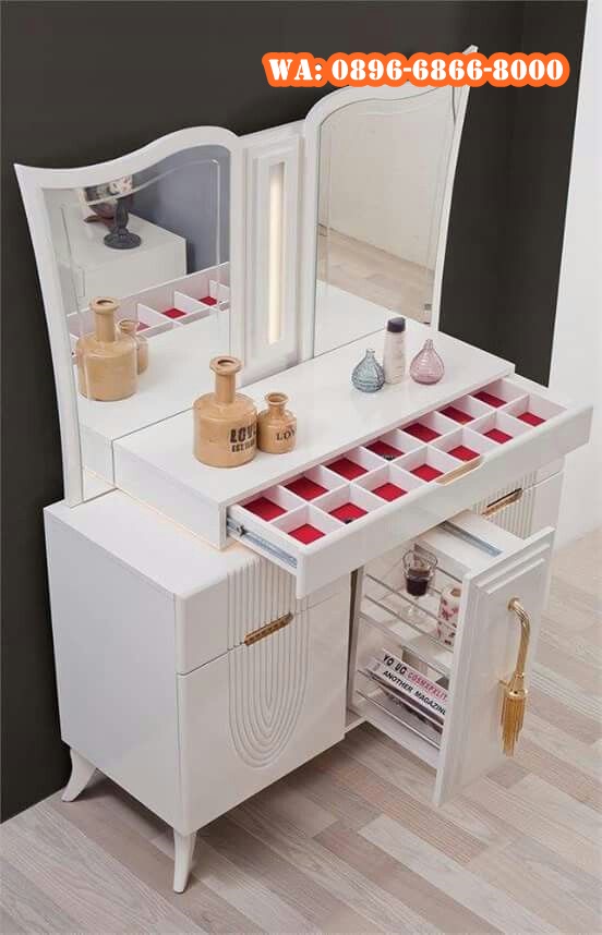 Meja Rias Mewah Terbaru