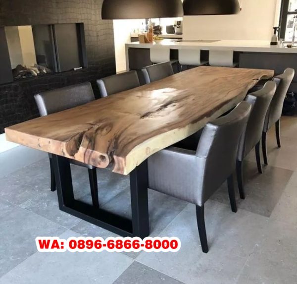 Surabaya Meja Kursi Kayu Trembesi