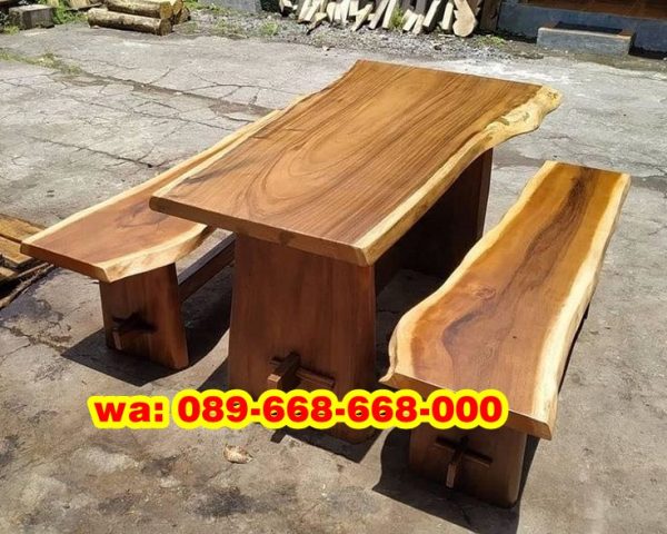 Meja Kayu Trembesi Utuh Kalimantan Barat