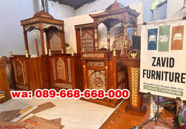 Mimbar Masjid Mewah