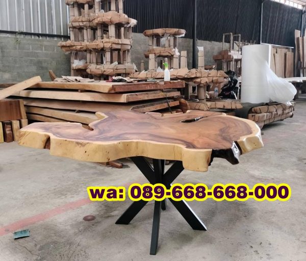 Coffee Table Kayu Utuh Tak Beraturan
