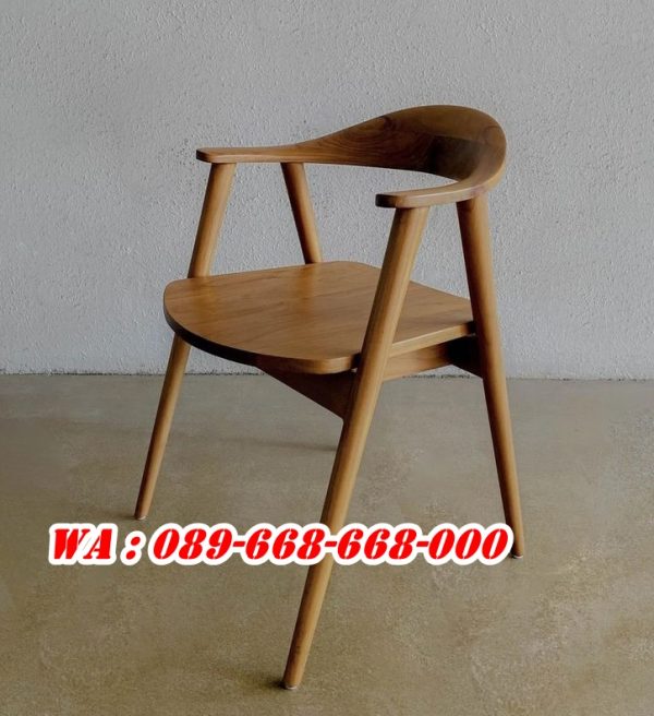 Kursi Cafe Kayu Unik