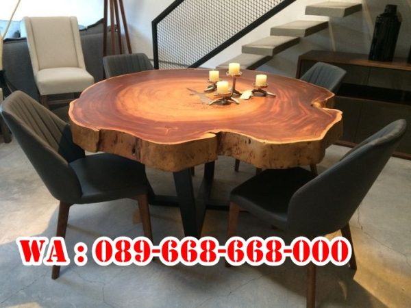 Meja Trembesi Bulat