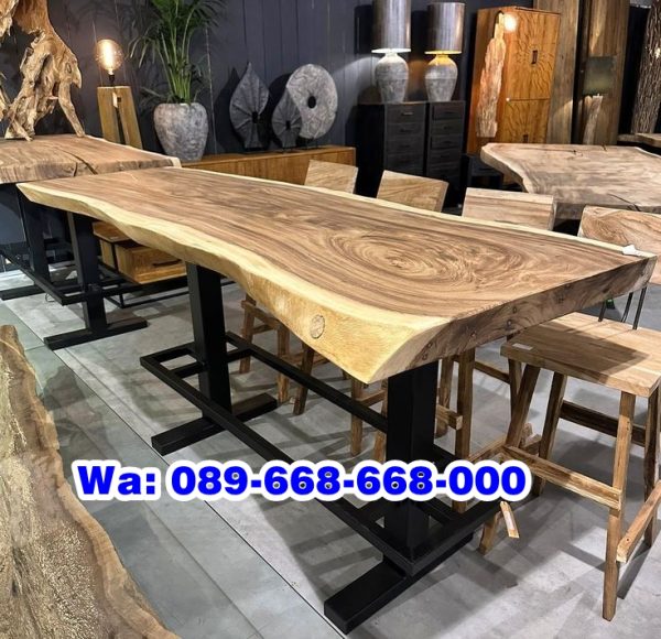 Meja Kayu Suar Kaki Besi Semarang