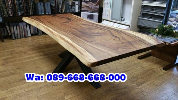 Meja Rapat Trembesi Kaki Besi