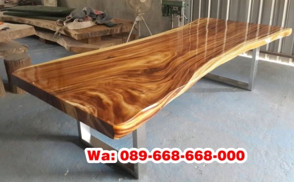 Meja Trembesi Kaki Stainless