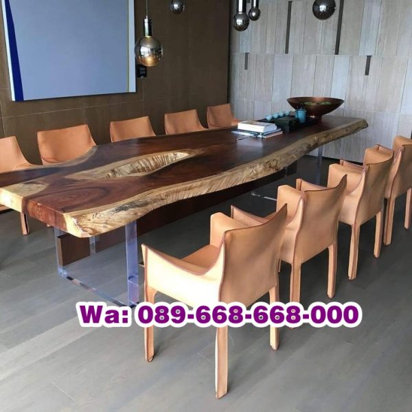 Meja Trembesi Unik Lubang Tengah