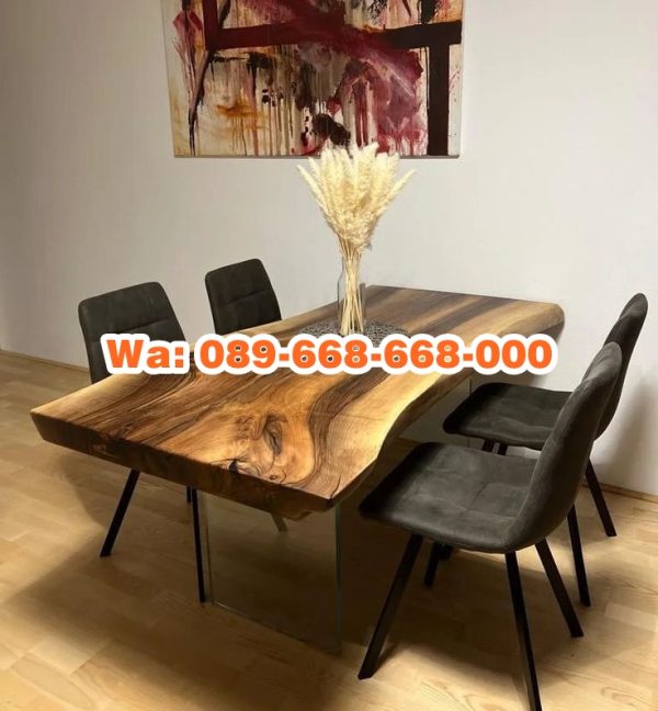 Meja Trembesi Utuh Kaki Kaca