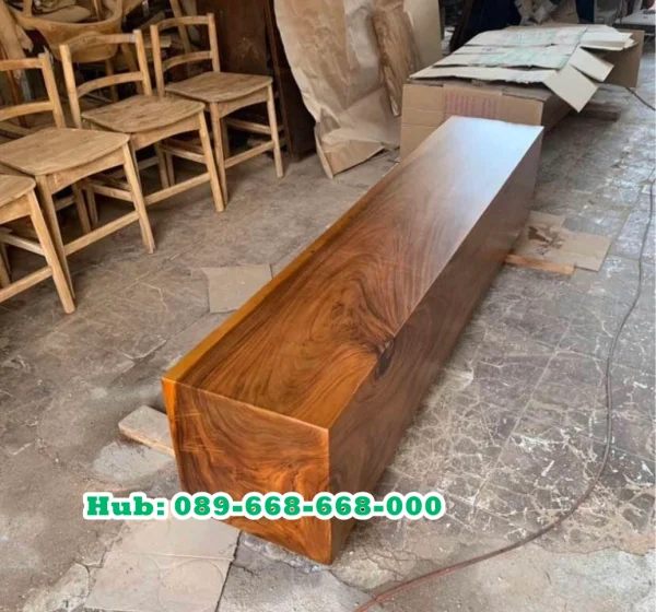 Bangku Balok Kayu Utuh