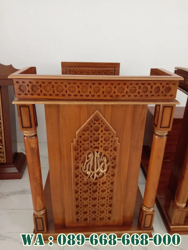 Mimbar Masjid Pekanbaru