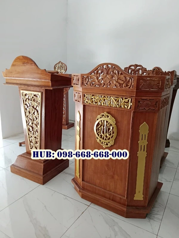 Podium Masjid Kayu Jati Gresik
