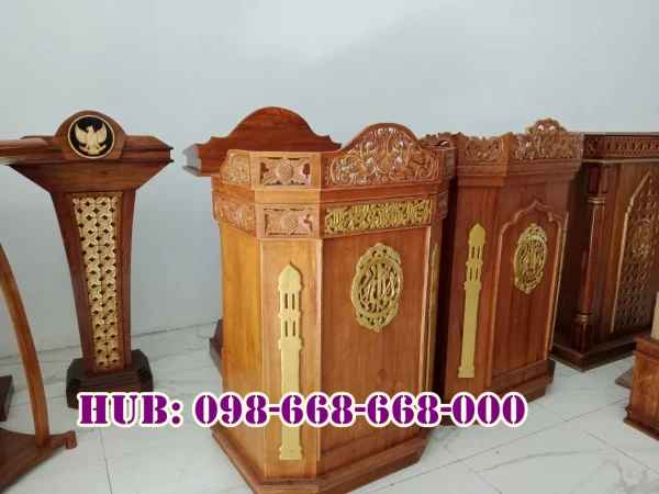 Podium Masjid Makassar