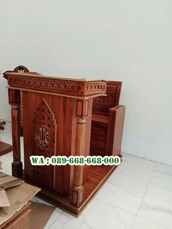 Podium Masjid Manado Minimalis