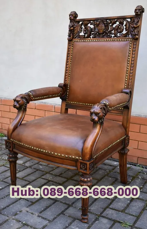 Kursi Hakim Pengadilan