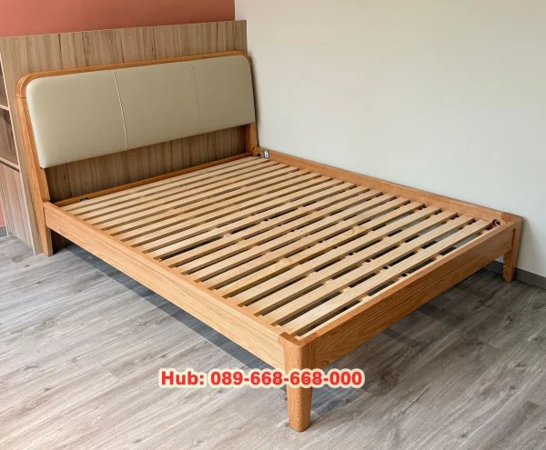 Tempat Tidur Jati Belanda