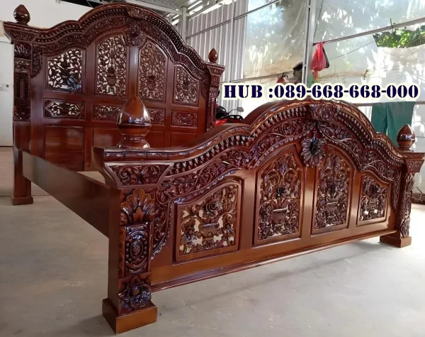 Tempat Tidur Ukir Jepara Mewah