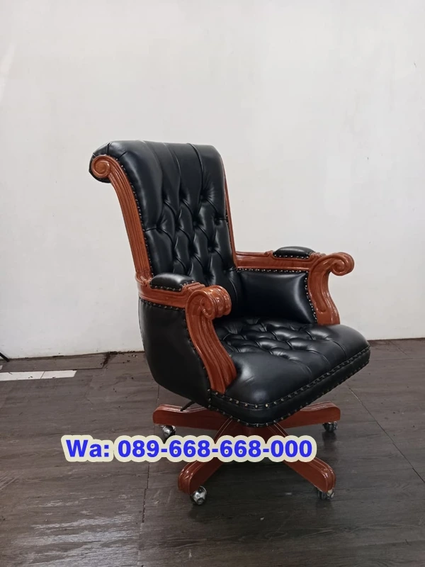 Kursi Kantor Kulit Asli