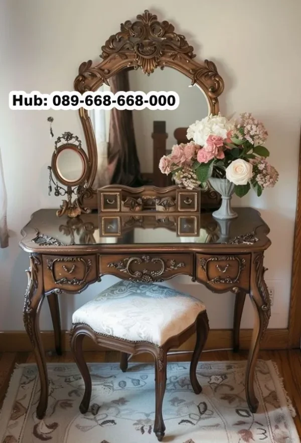 Meja Rias Kayu Jati Klasik Ukir