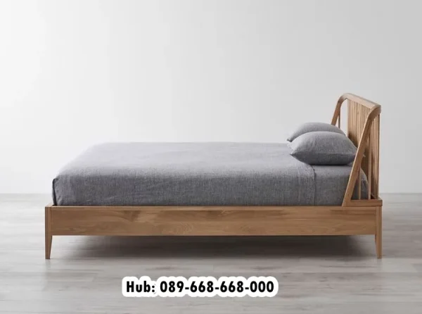 Jual Tempat Tidur elegant Bahan kayu Jati Banyuwangi