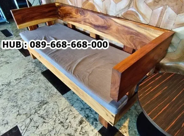 Kursi Bangku Trembesi Daybed Kayu Natural