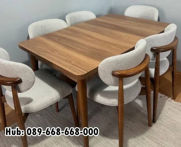 Meja Makan Klasik Bahan Kayu Jati